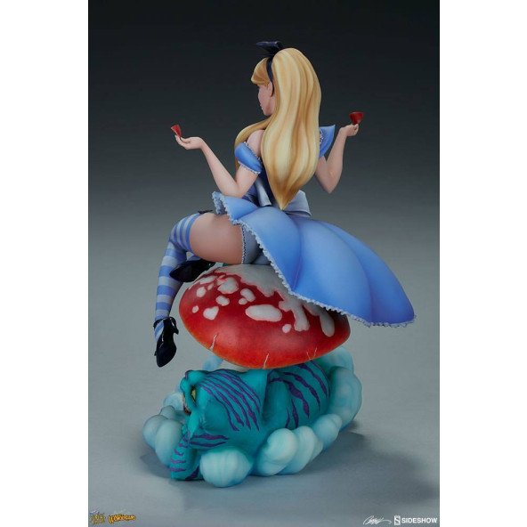 Fairytale Fantasies Collection Statue Alice in Wonderland 34 cm