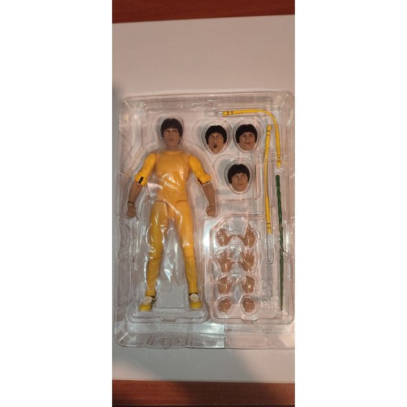 Bruce Lee S.H. Figuarts Action Figure Yellow Track Suit 14 cm